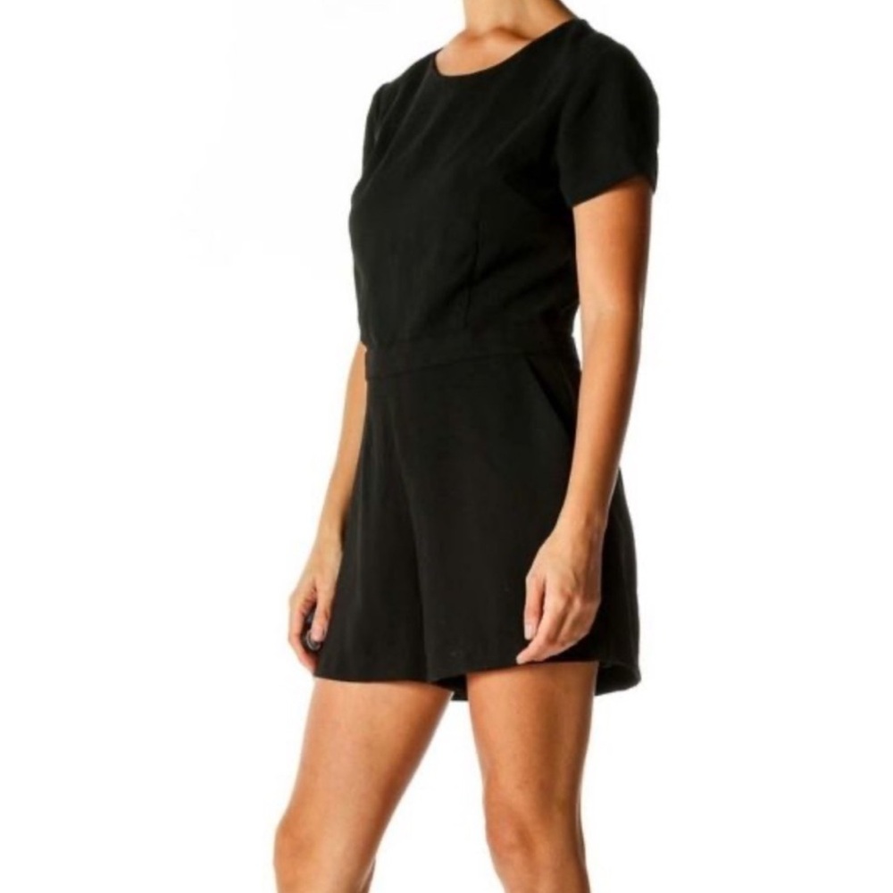 Banana Republic Woman’s Black Short Sleeve Romper Size 00P
